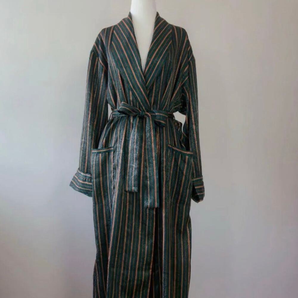 Victoria’s Secret Vintage Gold Robe – Size M/L